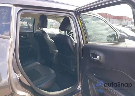 2017 Jeep New Compass Latitude Fwd from USA, damaged, VIN 3C4NJCBB4HT632758